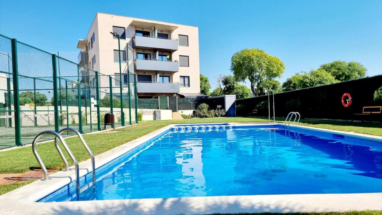 Apartamento Diseno Con Jardin Privado A 100 Metros Del Mar Torredembarra Bagian luar foto