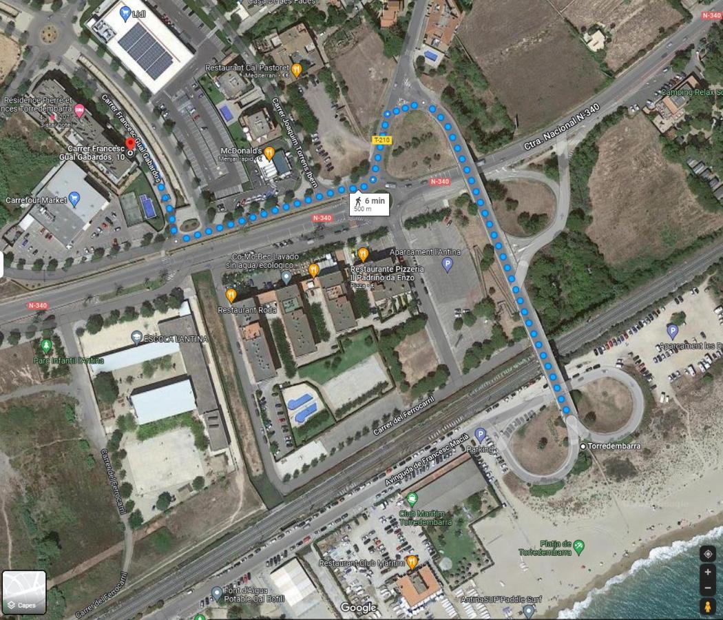 Apartamento Diseno Con Jardin Privado A 100 Metros Del Mar Torredembarra Bagian luar foto